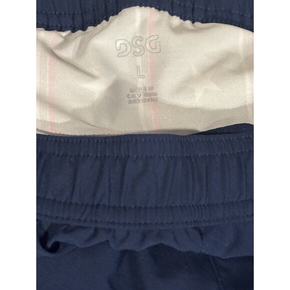 DSG Shorts Men's Large Blue Navy Athletic Workout Lined American Flag Training - Picture 2 of 3